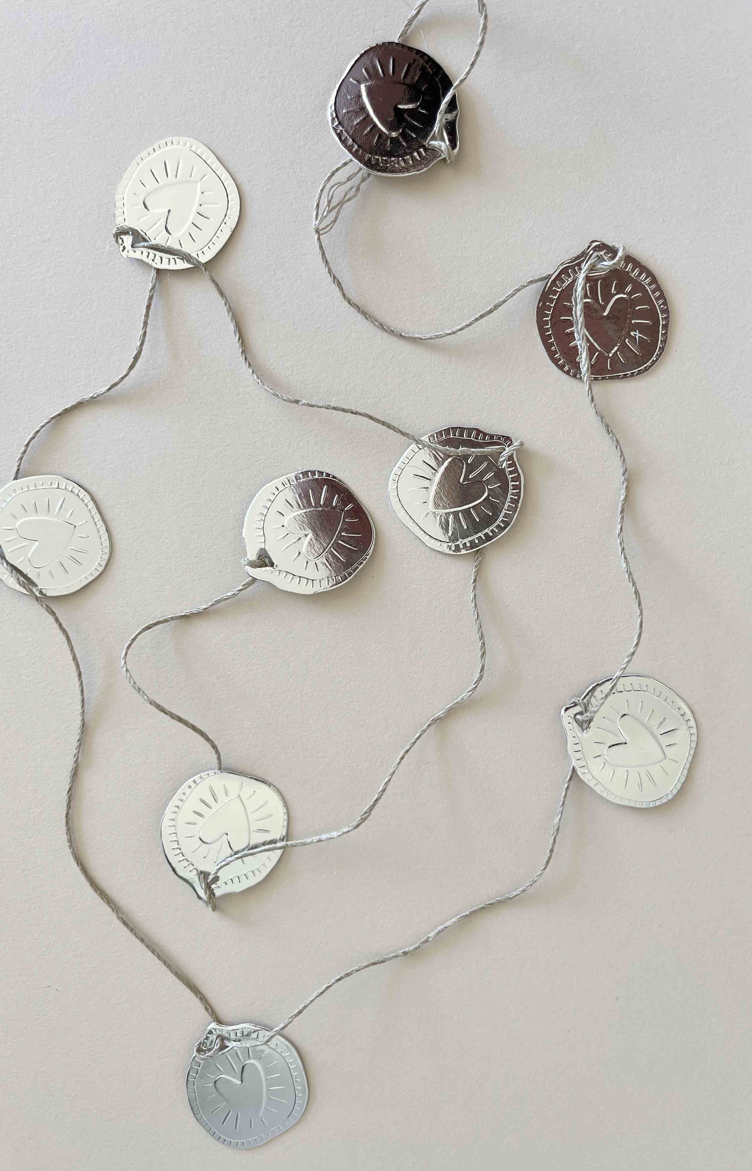 String Of Hearts - Silver