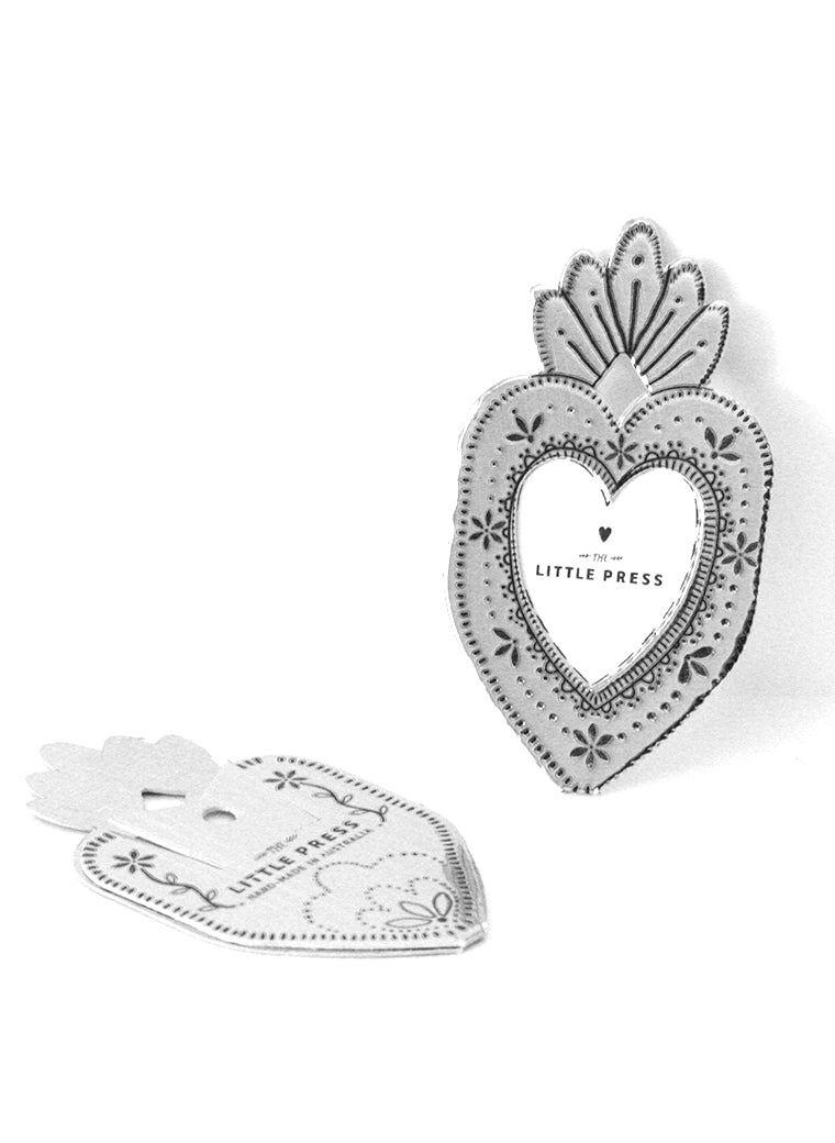 Faux Tin ~  Mini Heart Frame Silver