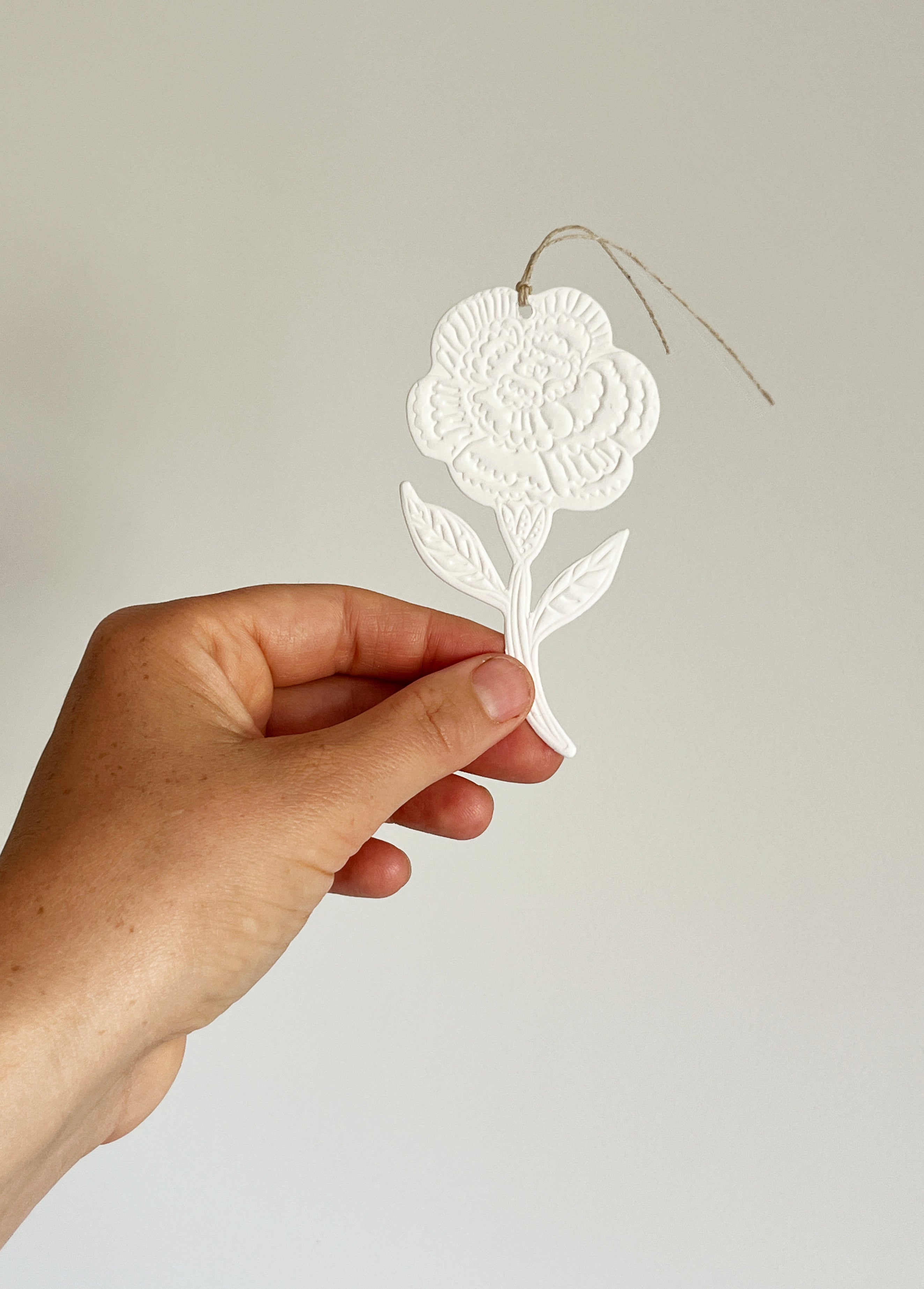 Flower (Carnation) - Ornament -  White set of 3